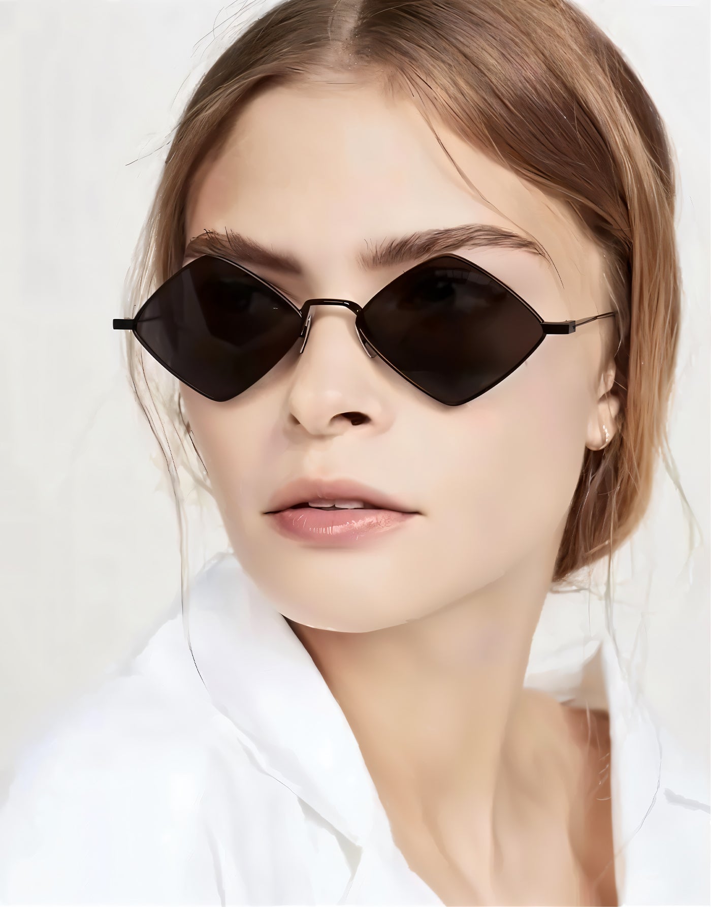 KIARA-DIAMOND FRAME