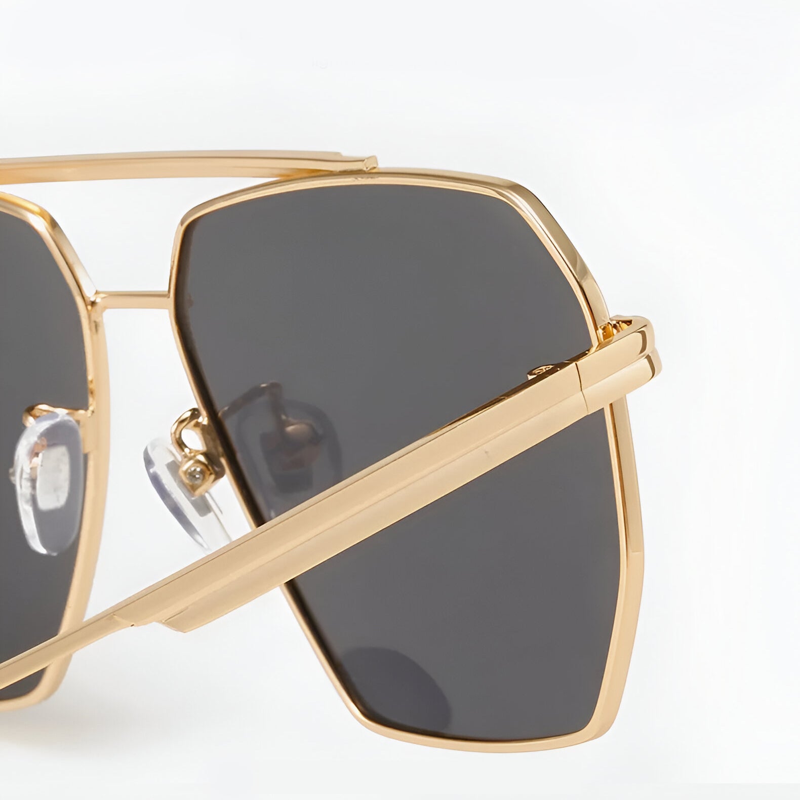 LAYLA-AVIATOR EDGE