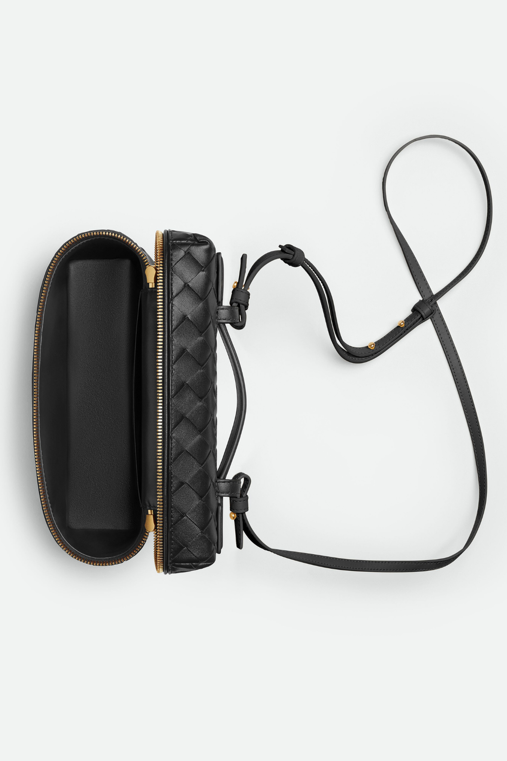 Yaritza Woven Clutch Bag - Black